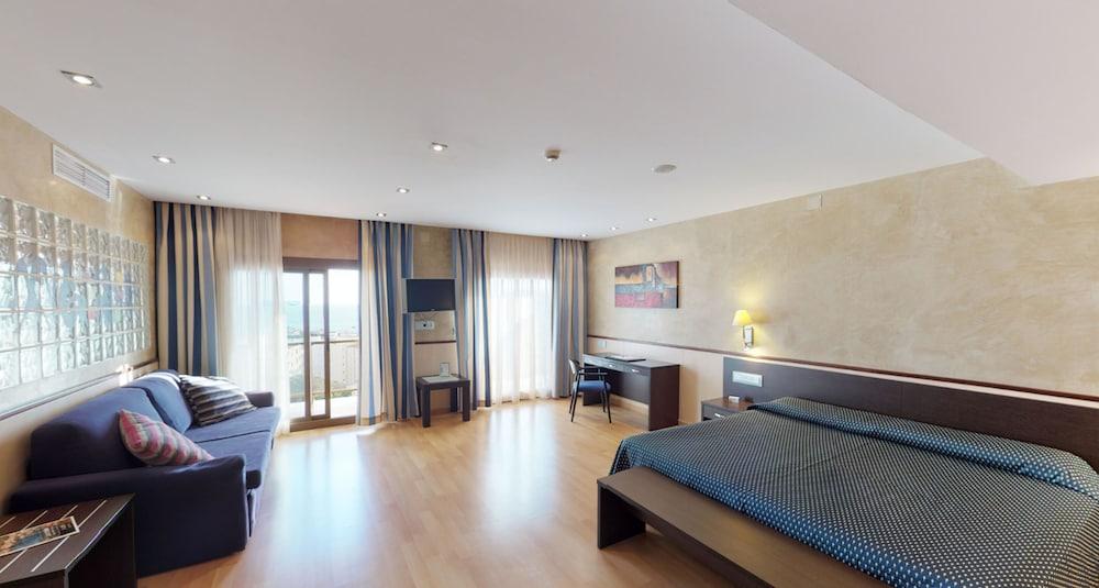 Samba Hotel 3*